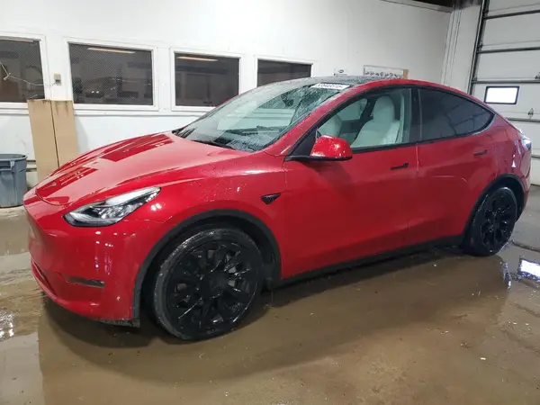 7SAYGDEE9NF355187 2022 TESLA MODEL Y - Image 1