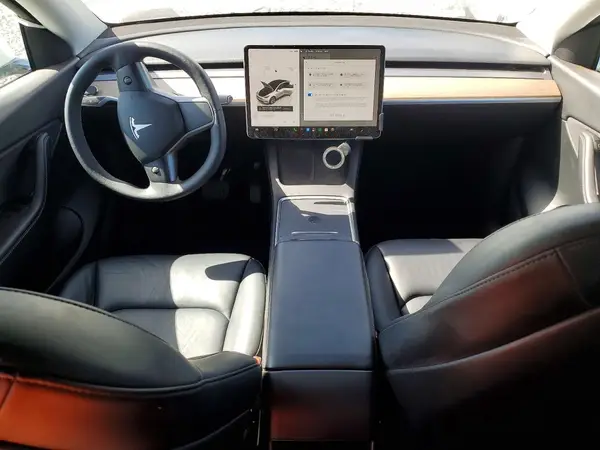 7SAYGDEE9NF356338 2022 TESLA MODEL Y - Image 8