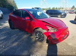 7SAYGDEE9NF357442 2022 TESLA MODEL Y