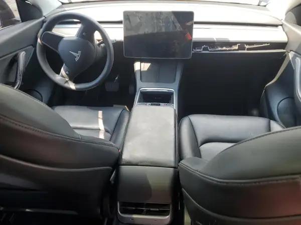 7SAYGDEE9NF360776 2022 TESLA MODEL Y - Image 8