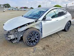 7SAYGDEE9NF370174 2022 TESLA MODEL Y