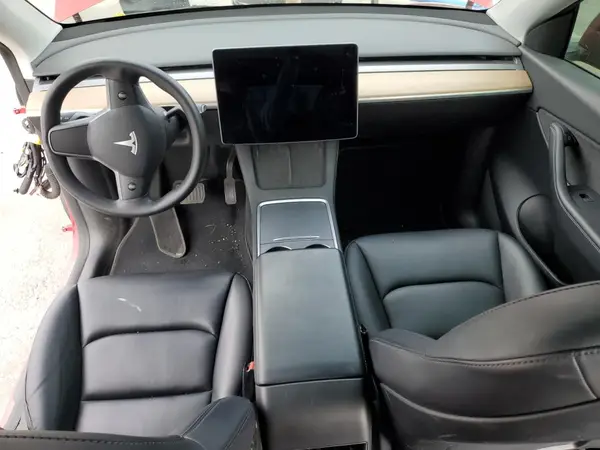 7SAYGDEE9NF371289 2022 TESLA MODEL Y - Image 8