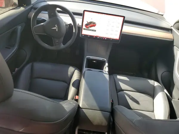 7SAYGDEE9NF373690 2022 TESLA MODEL Y - Image 8