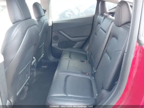 7SAYGDEE9NF374368 2022 TESLA MODEL Y - Image 8