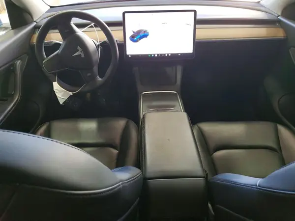 7SAYGDEE9NF382244 2022 TESLA MODEL Y - Image 8