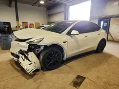 7SAYGDEE9NF384754 2022 TESLA MODEL Y