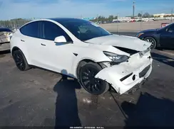 7SAYGDEE9NF385502 2022 TESLA MODEL Y