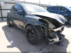 7SAYGDEE9NF387136 2022 TESLA MODEL Y