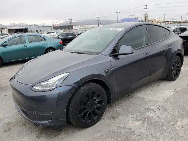 7SAYGDEE9NF393163 2022 TESLA MODEL Y - Image 1