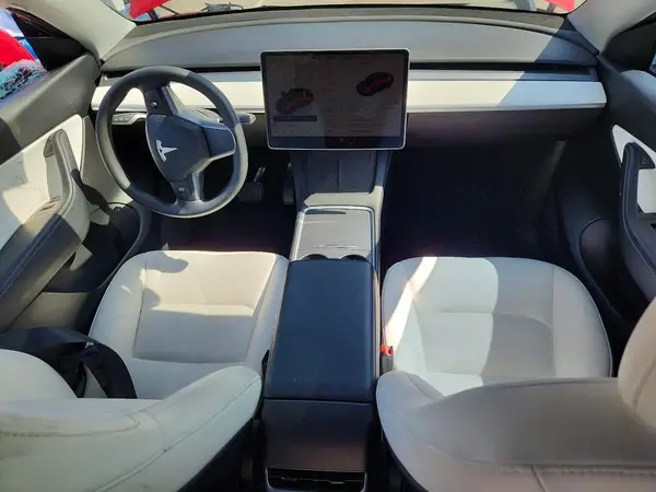 7SAYGDEE9NF419664 2022 TESLA MODEL Y - Image 8