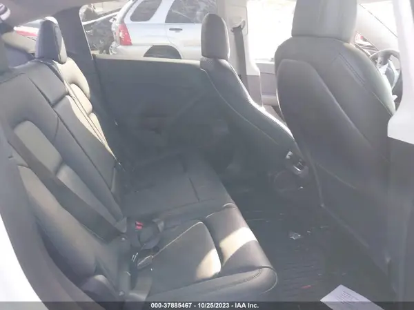 7SAYGDEE9NF422094 2022 TESLA MODEL Y - Image 8