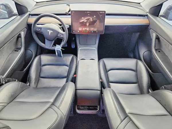 7SAYGDEE9NF425416 2022 TESLA MODEL Y - Image 8