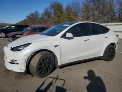7SAYGDEE9NF425688 2022 TESLA MODEL Y