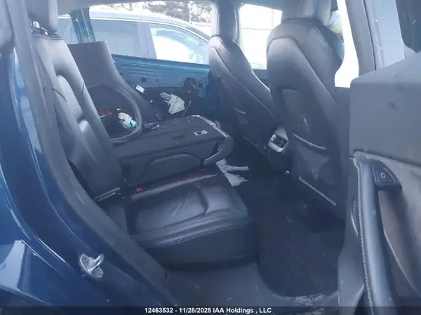 7SAYGDEE9NF425948 2022 TESLA MODEL Y - Image 8