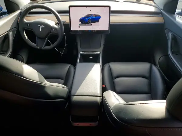 7SAYGDEE9NF431460 2022 TESLA MODEL Y - Image 8