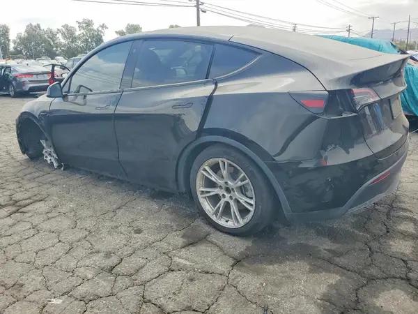 7SAYGDEE9NF432351 2022 TESLA MODEL Y - Image 2
