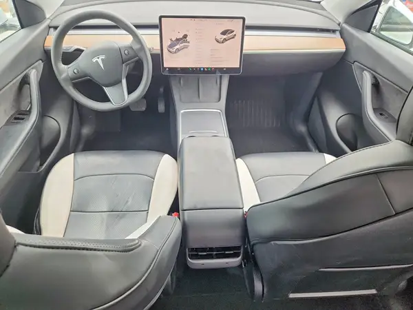 7SAYGDEE9NF434469 2022 TESLA MODEL Y - Image 8