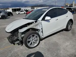 7SAYGDEE9NF434908 2022 TESLA MODEL Y