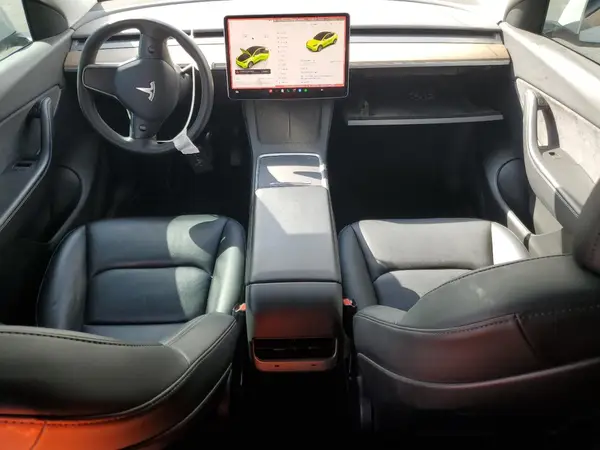 7SAYGDEE9NF434908 2022 TESLA MODEL Y - Image 8