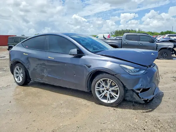 2022 TESLA MODEL Y COPART lot 53800636 auction photo 4