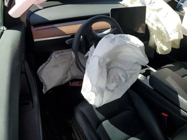 7SAYGDEE9NF444760 2022 TESLA MODEL Y - Image 8