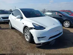 7SAYGDEE9NF450736 2022 TESLA MODEL Y