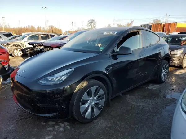 7SAYGDEE9NF459131 2022 TESLA MODEL Y - Image 1