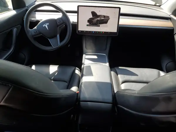 7SAYGDEE9NF462899 2022 TESLA MODEL Y - Image 8