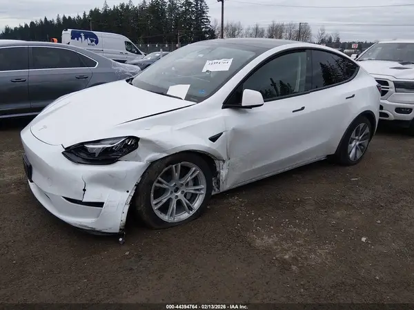 7SAYGDEE9NF504732 2022 TESLA MODEL Y - Image 2
