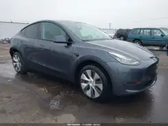 7SAYGDEE9NF509753 2022 TESLA MODEL Y