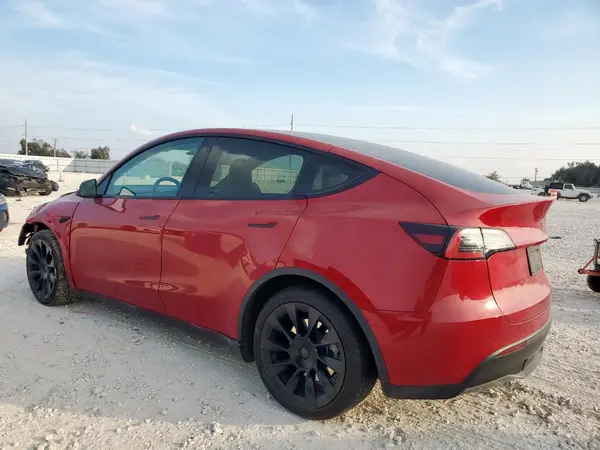 7SAYGDEE9NF548990 2022 TESLA MODEL Y - Image 2