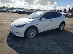 7SAYGDEE9NF552618 2022 TESLA MODEL Y
