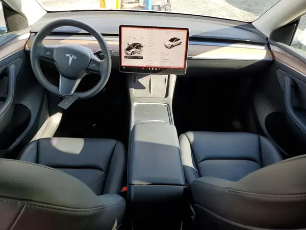7SAYGDEE9NF552618 2022 TESLA MODEL Y - Image 8