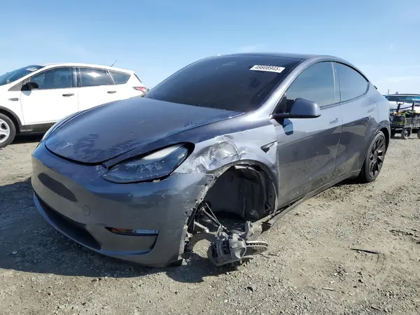 7SAYGDEE9NF555132 2022 TESLA MODEL Y - Image 1