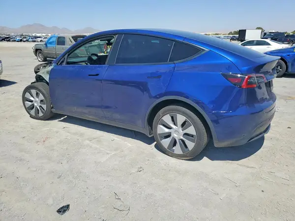 7SAYGDEE9NF559505 2022 TESLA MODEL Y - Image 2