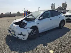 7SAYGDEE9NF560508 2022 TESLA MODEL Y