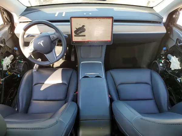 7SAYGDEE9NF561190 2022 TESLA MODEL Y - Image 8