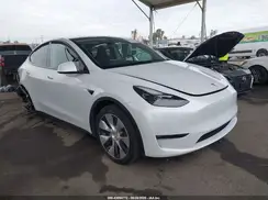 7SAYGDEE9NF561805 2022 TESLA MODEL Y