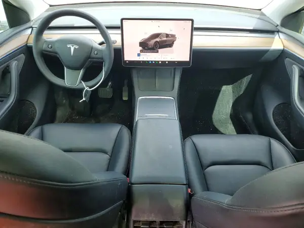 7SAYGDEE9NF574991 2022 TESLA MODEL Y - Image 8