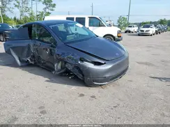 7SAYGDEE9PA032855 2023 TESLA MODEL Y