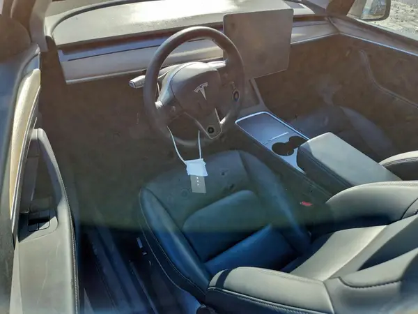 7SAYGDEE9PA034251 2023 TESLA MODEL Y - Image 8
