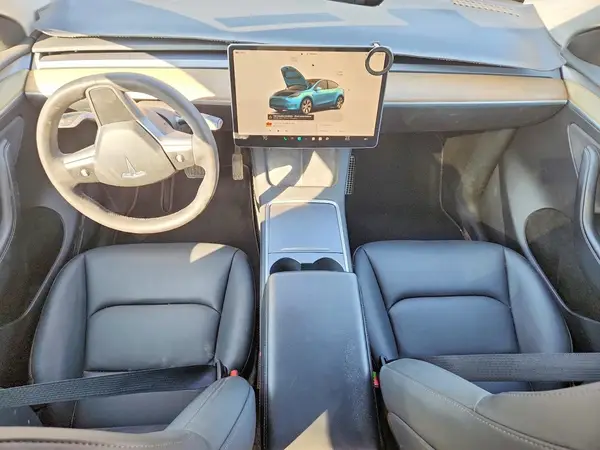 7SAYGDEE9PA035951 2023 TESLA MODEL Y - Image 8