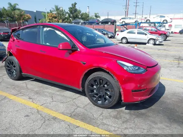 7SAYGDEE9PA039403 2023 TESLA MODEL Y - Image 1