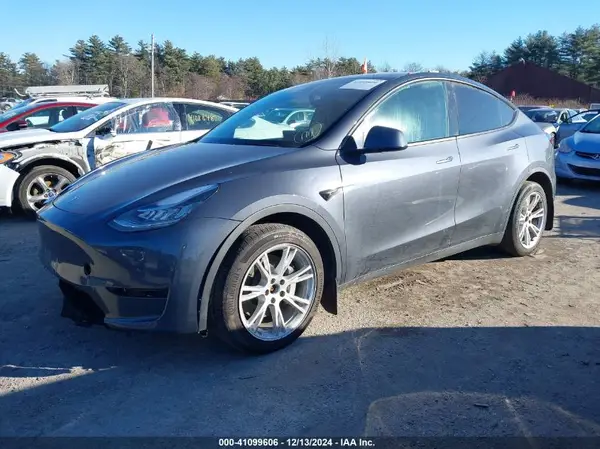 7SAYGDEE9PA041474 2023 TESLA MODEL Y - Image 2