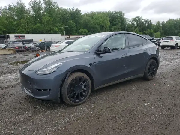 7SAYGDEE9PA043340 2023 TESLA MODEL Y - Image 1