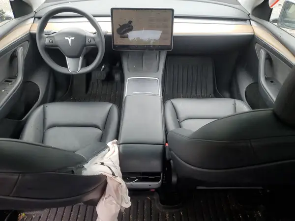 7SAYGDEE9PA043340 2023 TESLA MODEL Y - Image 8