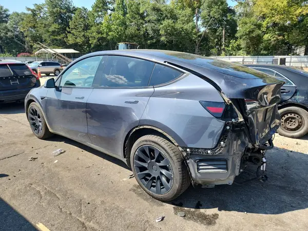 7SAYGDEE9PA054581 2023 TESLA MODEL Y - Image 2