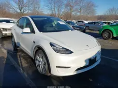7SAYGDEE9PA059683 2023 TESLA MODEL Y
