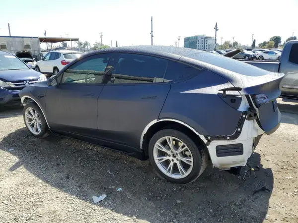 7SAYGDEE9PA076290 2023 TESLA MODEL Y - Image 2