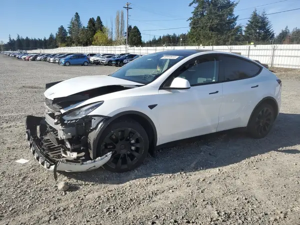 7SAYGDEE9PA082428 2023 TESLA MODEL Y - Image 1